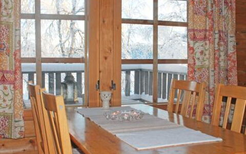 Hilla: Wood, House, Snow, Cottage, Home, Winter, Roof, Freezing, Siding, Slope