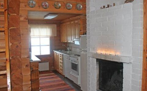 Hilla: Wood, House, Snow, Cottage, Home, Winter, Roof, Freezing, Siding, Slope