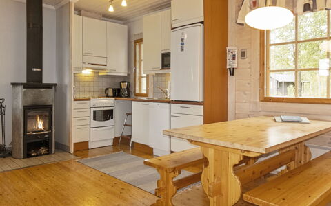 Lonnakko: Wood, Flooring, Furniture, Ceiling, Floor, Interior Design, Room, Wood Stain, Wood Flooring, Hardwood