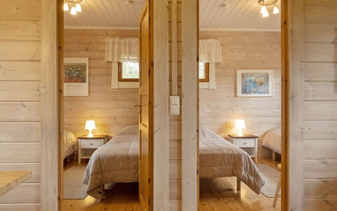 Lonnakko: Flooring, Floor, Interior Design, Wood, Ceiling, Furniture, Wood Flooring, Room, Lighting, Hardwood