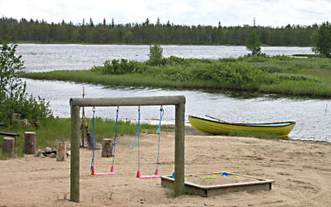 Iso Marina: Bank, Shore, Leisure, Reservoir, Loch, Inlet, Park, Sand