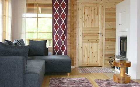 Iso Marina: Flooring, Wood Flooring, Furniture, Interior Design, Floor, Wood, Laminate Flooring, Room, Hardwood, Wood Stain