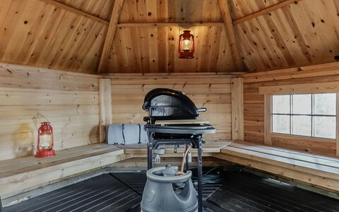 Piilola: Wood, Snow, Winter, Cottage, Freezing, Home, Log Cabin, Larch, Siding
