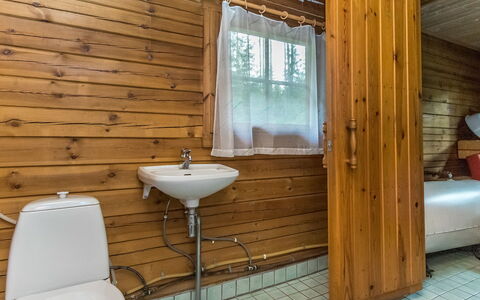 Keskimökki: Wood, Snow, Winter, Cottage, Freezing, Home, Log Cabin, Larch, Siding