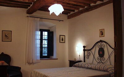 Accommodation:&nbsp;Azalea