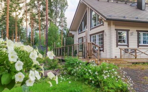 Aurinko: Wood, Snow, Winter, Cottage, Freezing, Home, Log Cabin, Larch, Siding