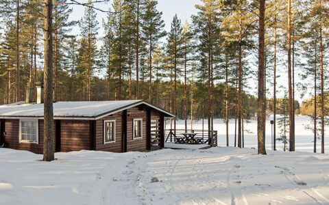 Aittoniemi i: Wood, Siding, Cottage, House, Home, Plank, Garden Buildings, Log Cabin, Hardwood, Porch