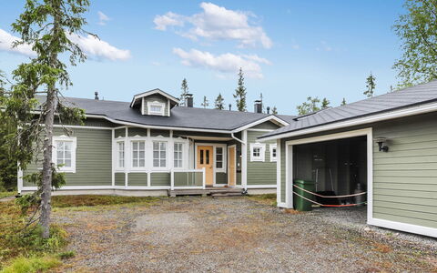 Rukan Taikavuosselin Helmi 8 B: Wood, Cottage, Log Cabin, Forest, Shed, Garden Buildings, Larch, Woodland, Wood Stain