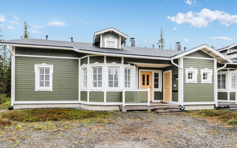 Rukan Taikavuosselin Helmi 8 B: Wood, Cottage, Log Cabin, Forest, Shed, Garden Buildings, Larch, Woodland, Wood Stain