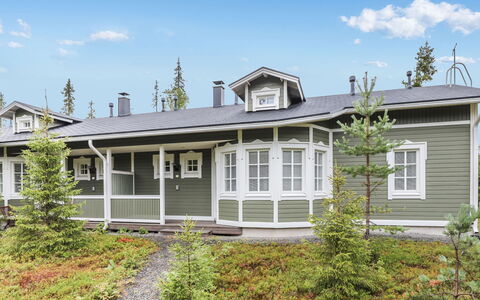 Rukan Taikavuosselin Helmi 8 B: Wood, Cottage, Log Cabin, Forest, Shed, Garden Buildings, Larch, Woodland, Wood Stain