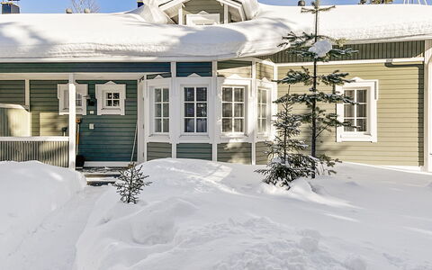 Rukan Taikavuosselin Helmi 8 B: Wood, Cottage, Log Cabin, Forest, Shed, Garden Buildings, Larch, Woodland, Wood Stain