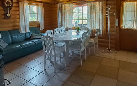 Harjurinne: Furniture, Wood, Flooring, Interior Design, Floor, Table, Chair, Ceiling, Couch, Room