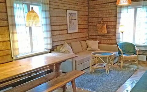 Villa Pettu: Interior Design, Furniture, Couch, Flooring, Floor, Room, Ceiling, Living Room, Apartment