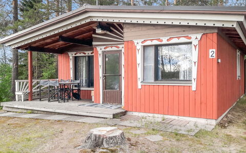 Hiekkasaari: Grass, House, Cottage, Land Lot, Home, Estate, Lawn, Siding, Farmhouse, Porch