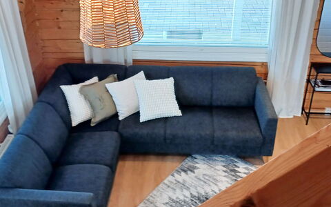 Pellervo: Living Room, Wood Flooring