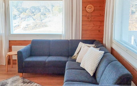 Pellervo: Home, Living Room