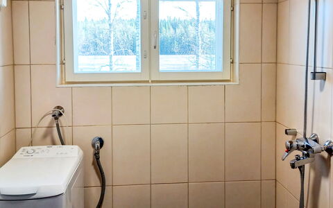 Pellervo: Wall, Plumbing Fixture, Flooring, Interior Design, Bathroom, Floor, Plumbing, Room, Tap, Ceiling