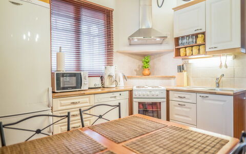 Asterix: Wood, Cottage, Wood Stain, Hardwood, Log Cabin, Plank, Ceiling, Natural Material, Lumber, Garden Buildings