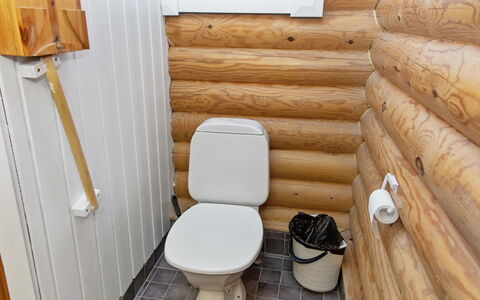 Tahkon Nipashonka 2 a: Wood, Cottage, Wood Stain, Hardwood, Log Cabin, Plank, Ceiling, Natural Material, Lumber, Garden Buildings