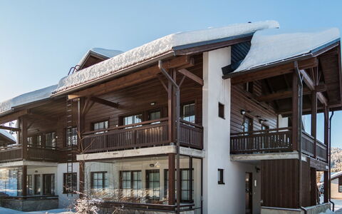 Point Vale 2 As 5: Wood, Snow, Winter, Cottage, Freezing, Home, Log Cabin, Larch, Siding