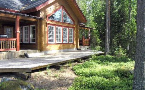 Puolukka: Wood, Cottage, Log Cabin, Garden Buildings, Porch, Siding, Woodland, Hardwood, Backyard, Larch