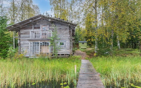 Tähdikki: Building, House, Cottage, Marsh, Home, Rural Area, Bank