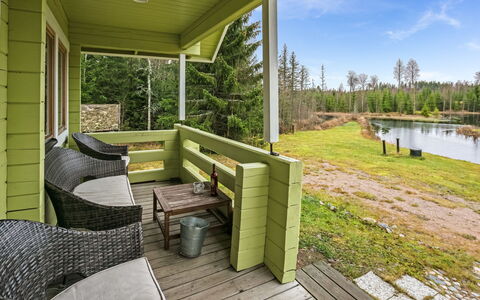 Metsämökki: Building, Apartment, Facade, City, Residential Area, Urban Design, Human Settlement, Condominium, Mixed-Use, Balcony
