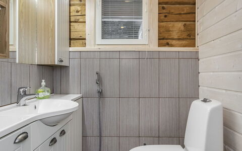 Eemilin Huvila: Wood, Snow, Winter, Cottage, Freezing, Home, Log Cabin, Larch, Siding