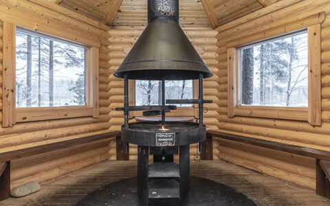 Eemilin Huvila: Wood, Snow, Winter, Cottage, Freezing, Home, Log Cabin, Larch, Siding