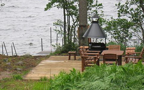 5816: Furniture, Outdoor Furniture, Outdoor Table, Lake, Hardwood, Shore, Chair, Garden, Deck, Reservoir