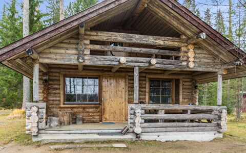 Mikko: Wood, Snow, Winter, Cottage, Freezing, Home, Log Cabin, Larch, Siding