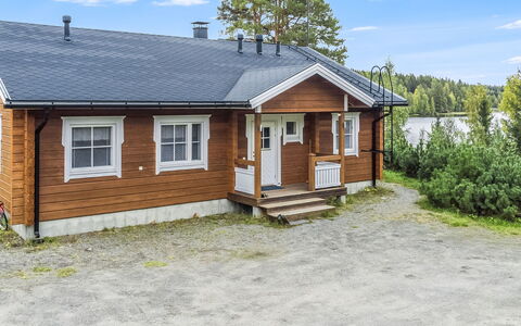 Kaislaranta: Wood, Snow, Winter, Cottage, Freezing, Home, Log Cabin, Larch, Siding