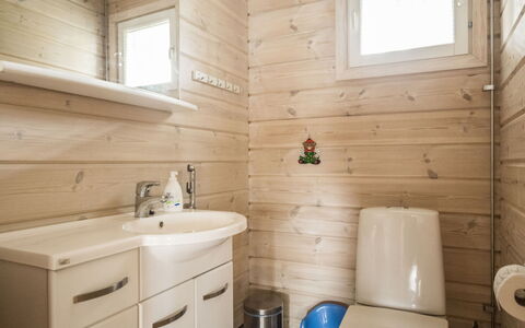Kaislaranta: Wood, Snow, Winter, Cottage, Freezing, Home, Log Cabin, Larch, Siding