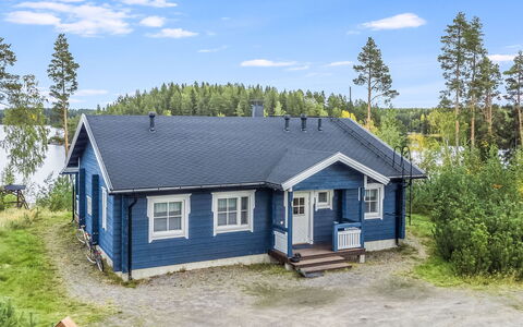 Kanervarinne: Wood, Cottage, Log Cabin, Forest, Shed, Garden Buildings, Larch, Woodland, Wood Stain