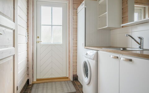 Kanervarinne: Wood, Cottage, Log Cabin, Forest, Shed, Garden Buildings, Larch, Woodland, Wood Stain