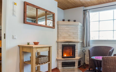 Villa Akuliina: Wood, Snow, Winter, Cottage, Freezing, Home, Log Cabin, Larch, Siding