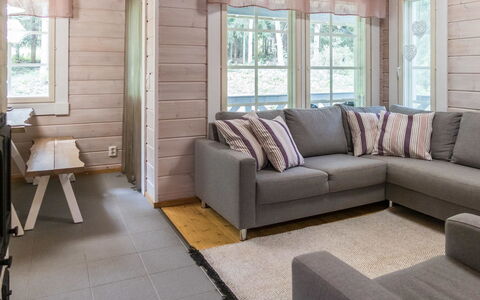 Sini 2B: Waterway, Bank, Watercourse, Lake, Cottage, Forest, Channel, Reservoir, Log Cabin