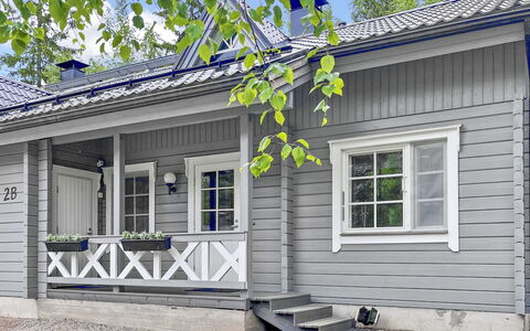 Sini 2B: Wood, Cottage, Log Cabin, Forest, Shed, Garden Buildings, Larch, Woodland, Wood Stain