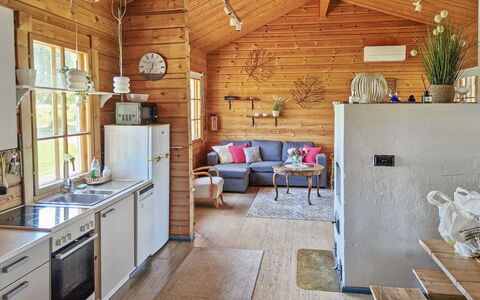Annas Beach: Wood, Winter, Snow, Home, Cottage, Freezing, Siding, Log Cabin, Ice