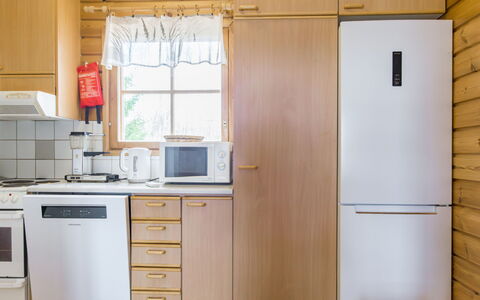Keltavuokko: Flooring, Kitchen, Major Appliance, Kitchen Appliance, Wood, Interior Design, Floor, Furniture, Countertop, Cabinetry