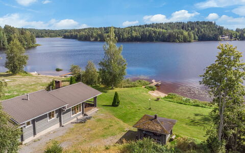 Petäjäinen: Cottage, House, Home, Garden Buildings, Siding, Log Cabin, Farmhouse, Estate, Shed, Yard