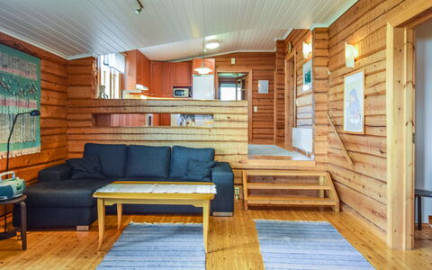 Petäjäinen: Cottage, House, Home, Garden Buildings, Siding, Log Cabin, Farmhouse, Estate, Shed, Yard