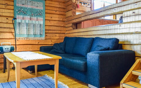 Petäjäinen: Cottage, House, Home, Garden Buildings, Siding, Log Cabin, Farmhouse, Estate, Shed, Yard