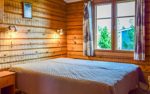 Petäjäinen: Cottage, House, Home, Garden Buildings, Siding, Log Cabin, Farmhouse, Estate, Shed, Yard