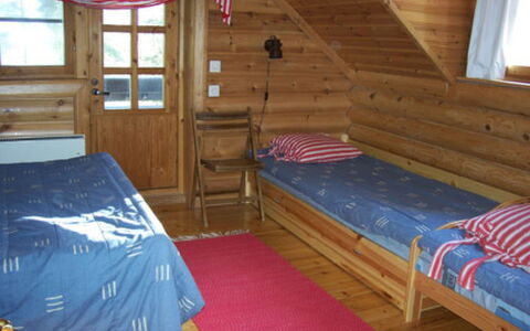 Villa Vuorikotka: Cottage, House, Home, Garden Buildings, Siding, Log Cabin, Farmhouse, Estate, Shed, Yard
