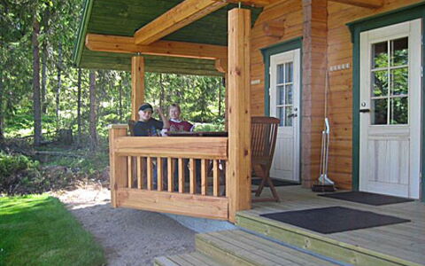 Pikkutupa: Waterway, Bank, Watercourse, Lake, Cottage, Forest, Channel, Reservoir, Log Cabin