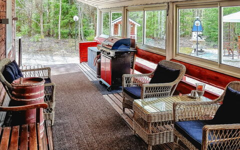 Minervahovi: Furniture, Interior Design, Ceiling, Chair, Couch, Outdoor Furniture, Hardwood, Living Room, Wood Stain, Coffee Table