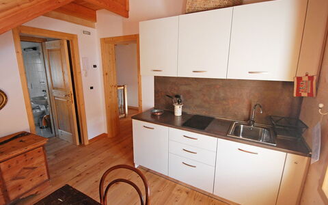Accommodation:&nbsp;Albergo Diffuso - Cjasa Ustin 100.3