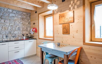 Accommodation:&nbsp;Albergo Diffuso - Cjasa Ustin 100.4