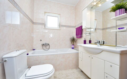 Bila Vila: Bathroom, Property, Purple, Room, Interior Design, Real Estate, Architecture, Plumbing Fixture, Building, Tile